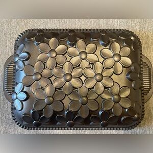 Nordic Ware Daisy Cake Pan